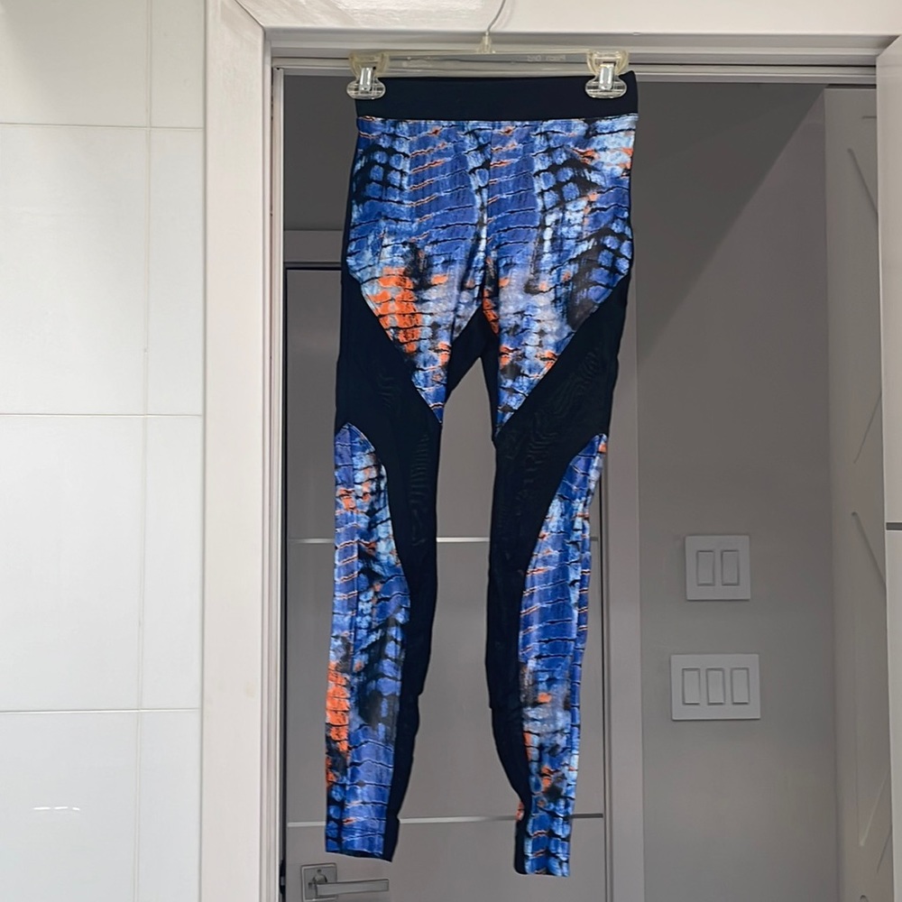 Koral leggings with mesh panel size small